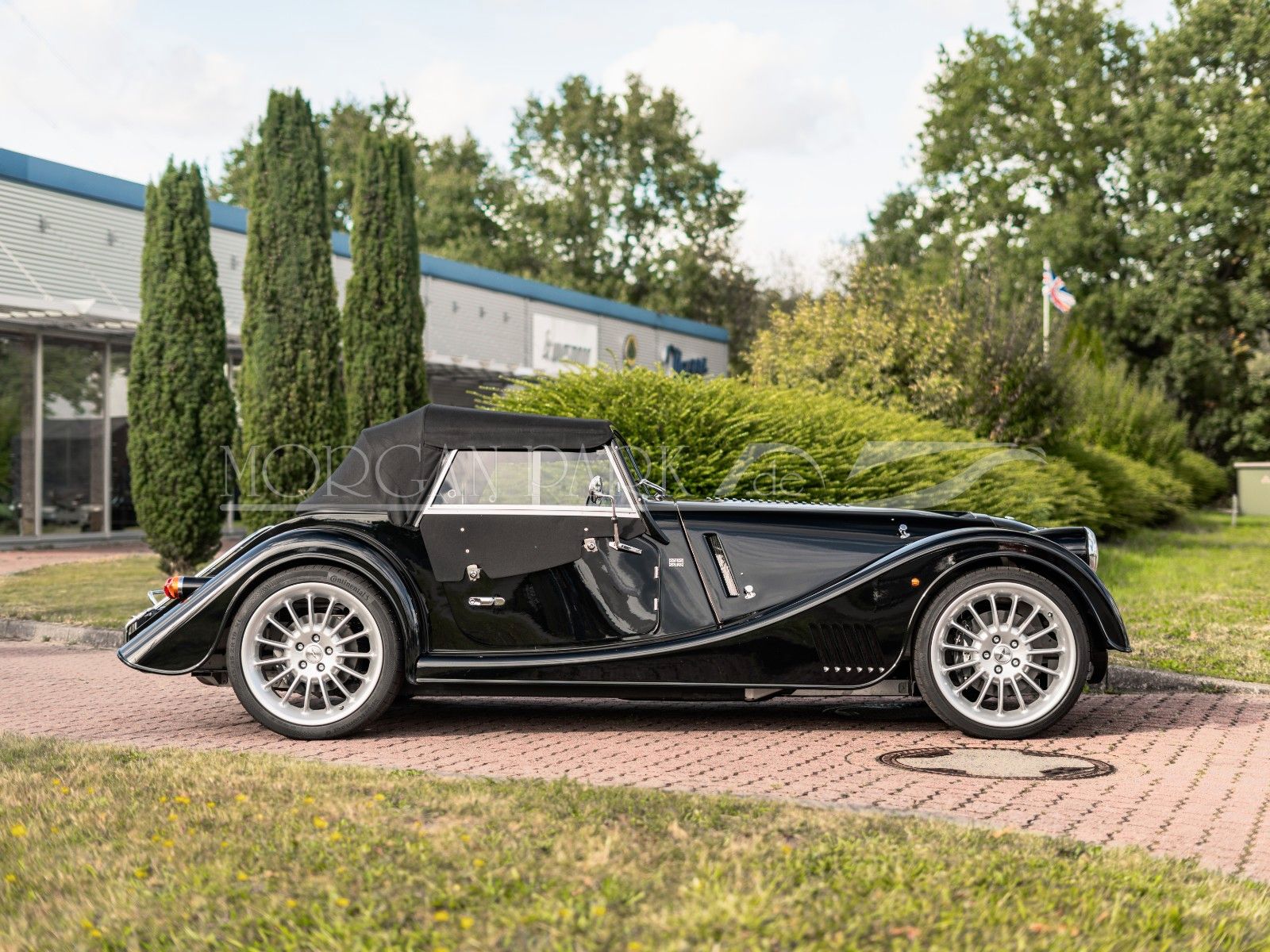 Fahrzeugabbildung Morgan Plus Six