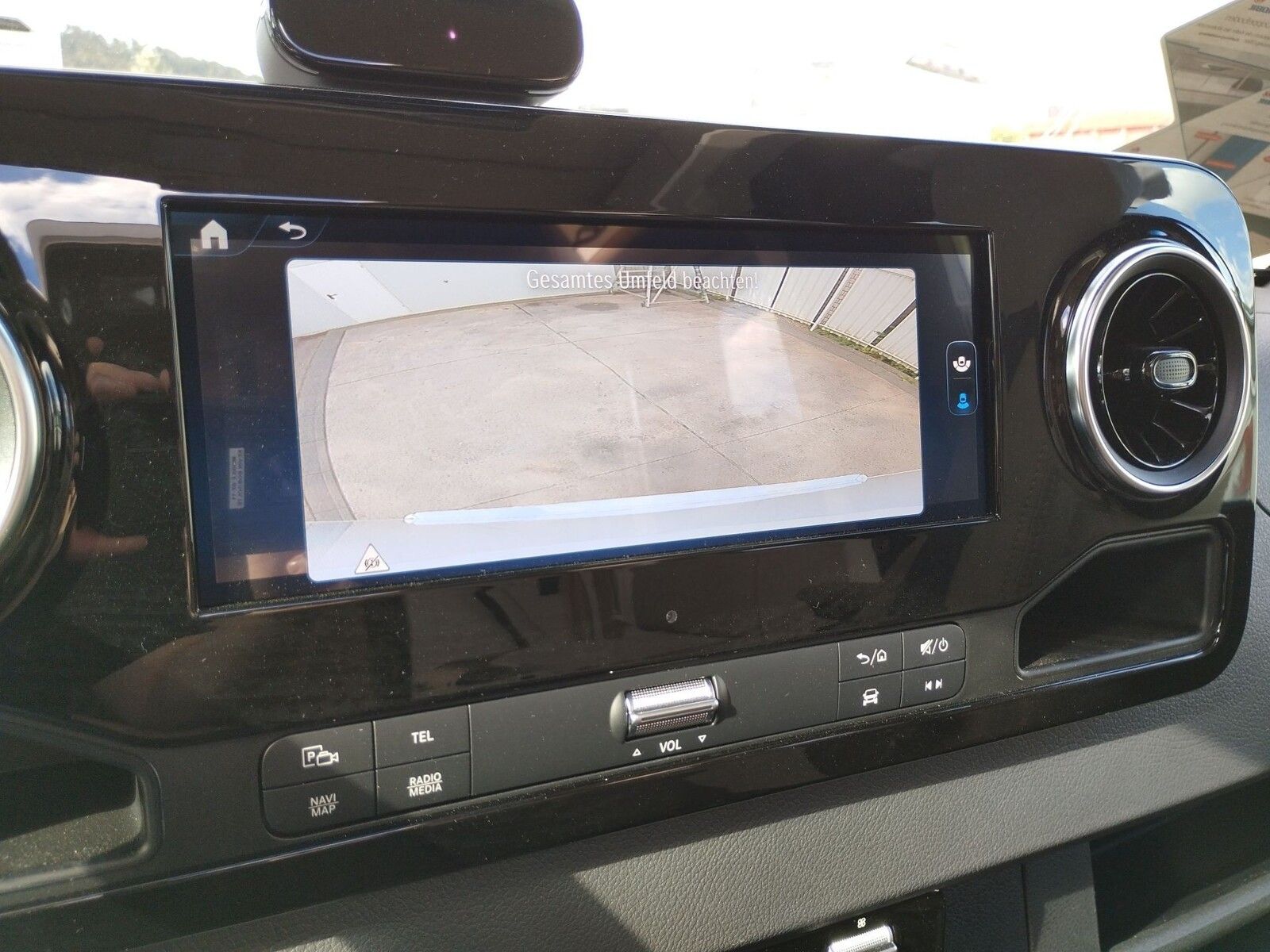 Fahrzeugabbildung Eura Mobil Profila T PT 726 EF Dörr 30 Jahre Sonderedition