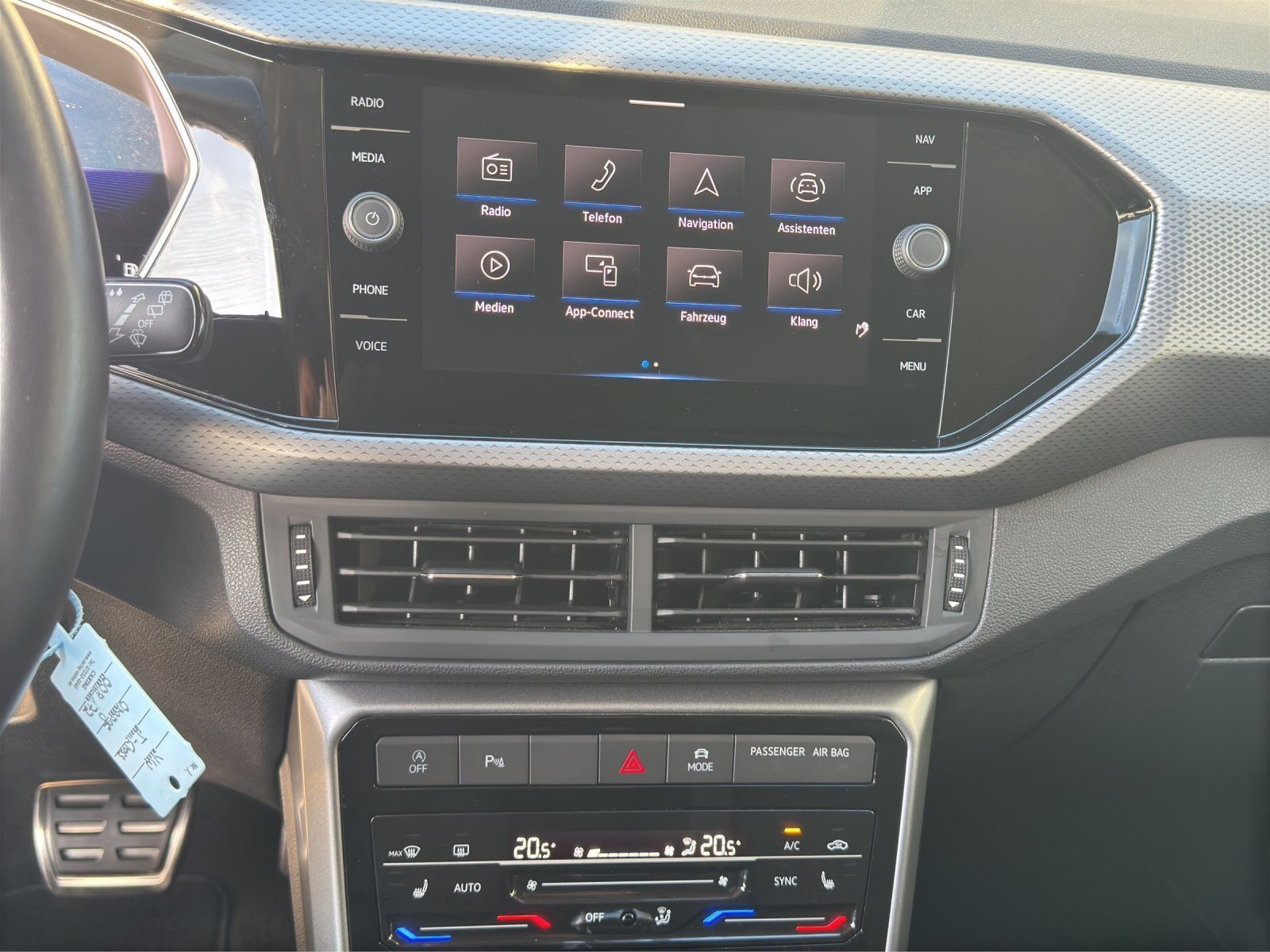 Volkswagen T-Cross - Bild 12