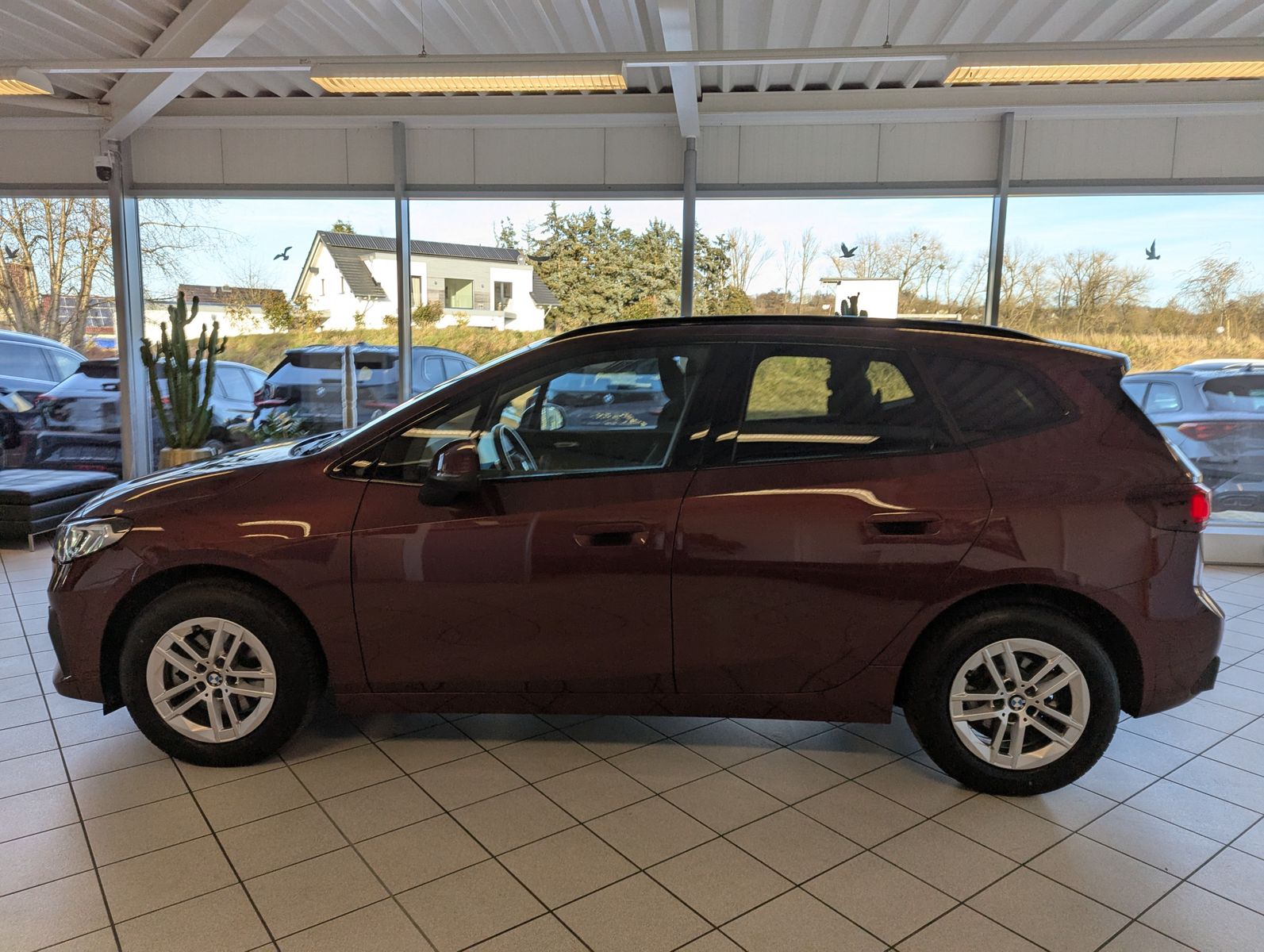 BMW 218 Active Tourer i Panorama Sport-Sitze AHK - Image 4