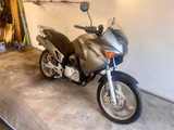 Honda Varadero 125 - HONDA VARADERO 125