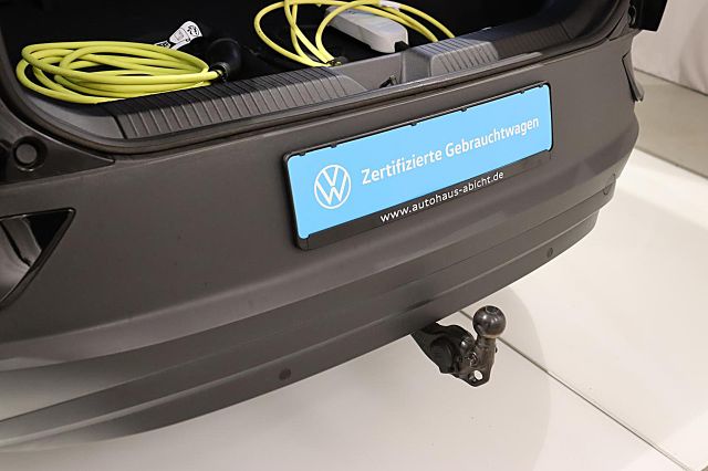 ID.4 Pure 125kW AHK Wärmepumpe IQ-LIGHT Anschlus