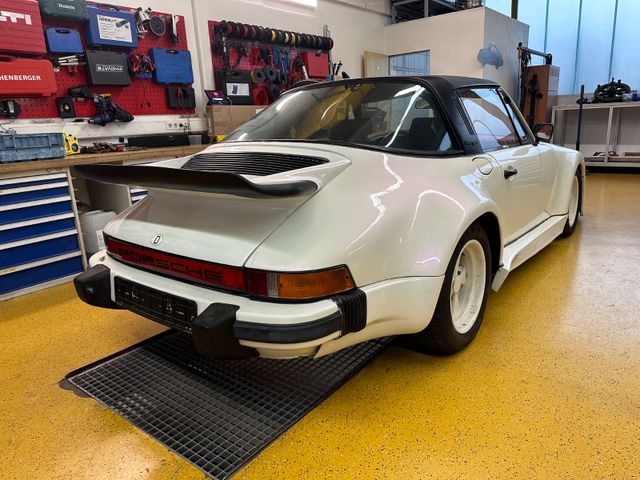 Porsche 911 Targa Ölklappe Deutsches Fahrzeug