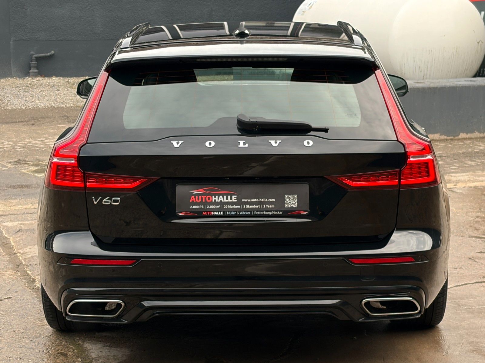 Fahrzeugabbildung Volvo V60 AWD R-Design ACC ProH&K 360° LED CarPl. Memo