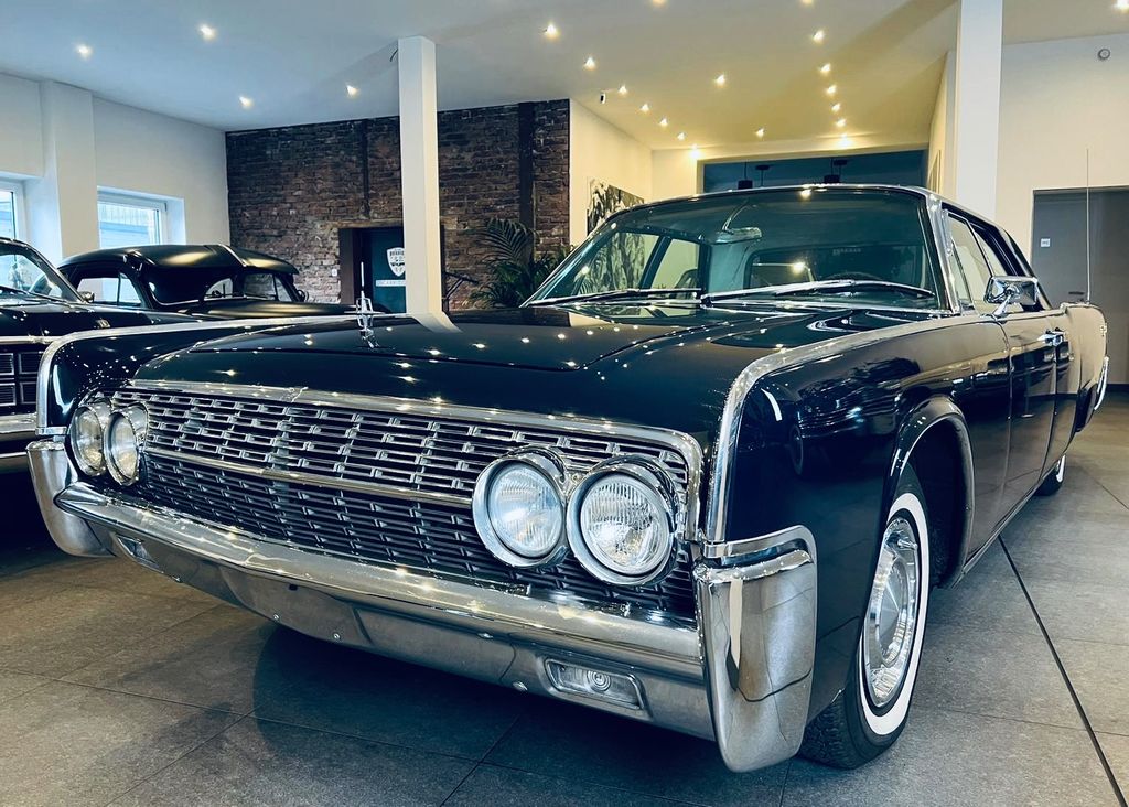Lincoln 1962er Continental Suicide Doors 429 cui V8
