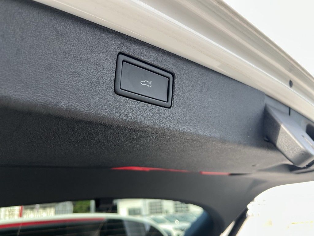 Volkswagen Tiguan - Bild 16