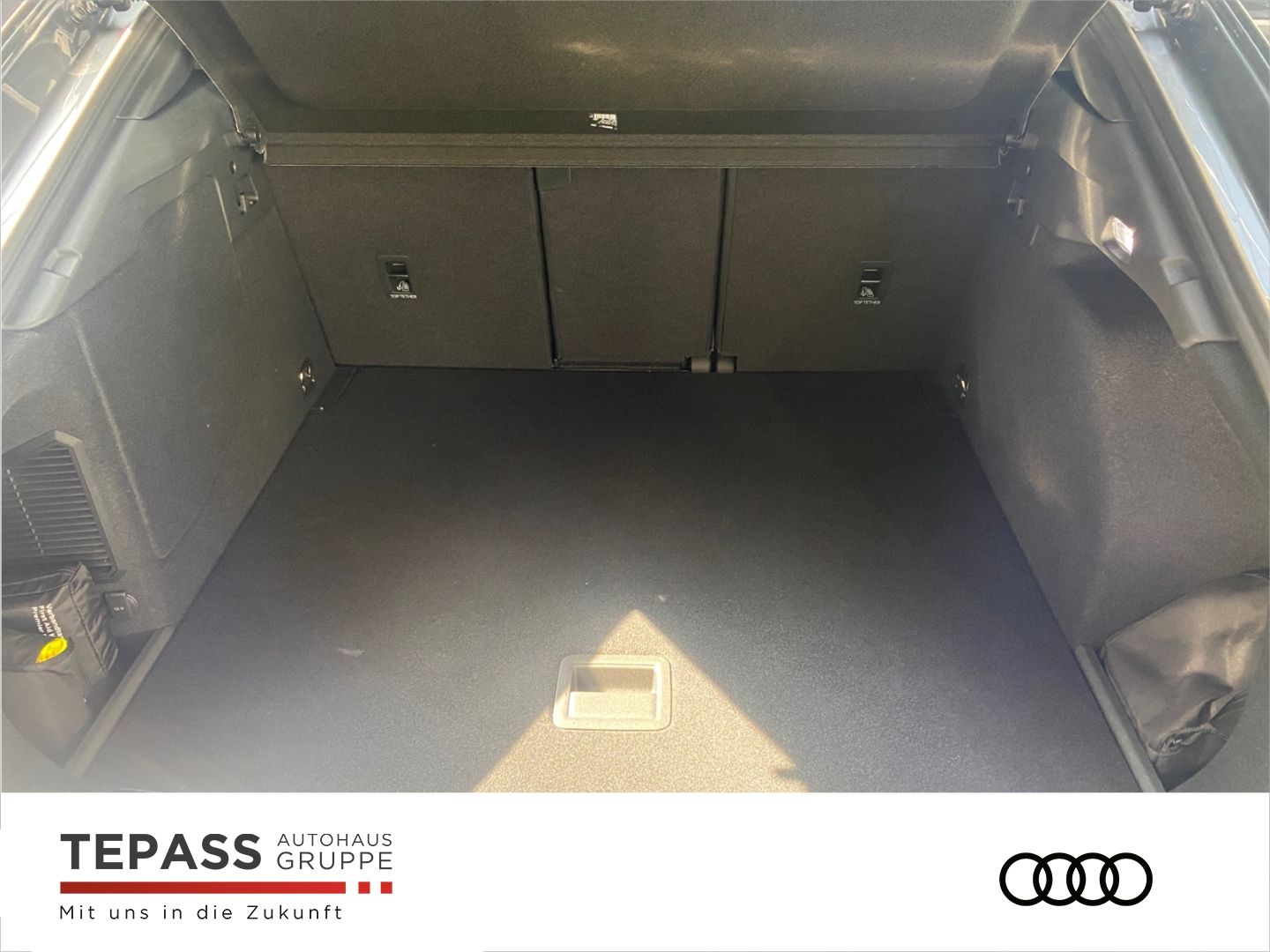 Audi Q3 Sportback e-HYBRID TECH PLUS S LINE PANO OLD foto 13