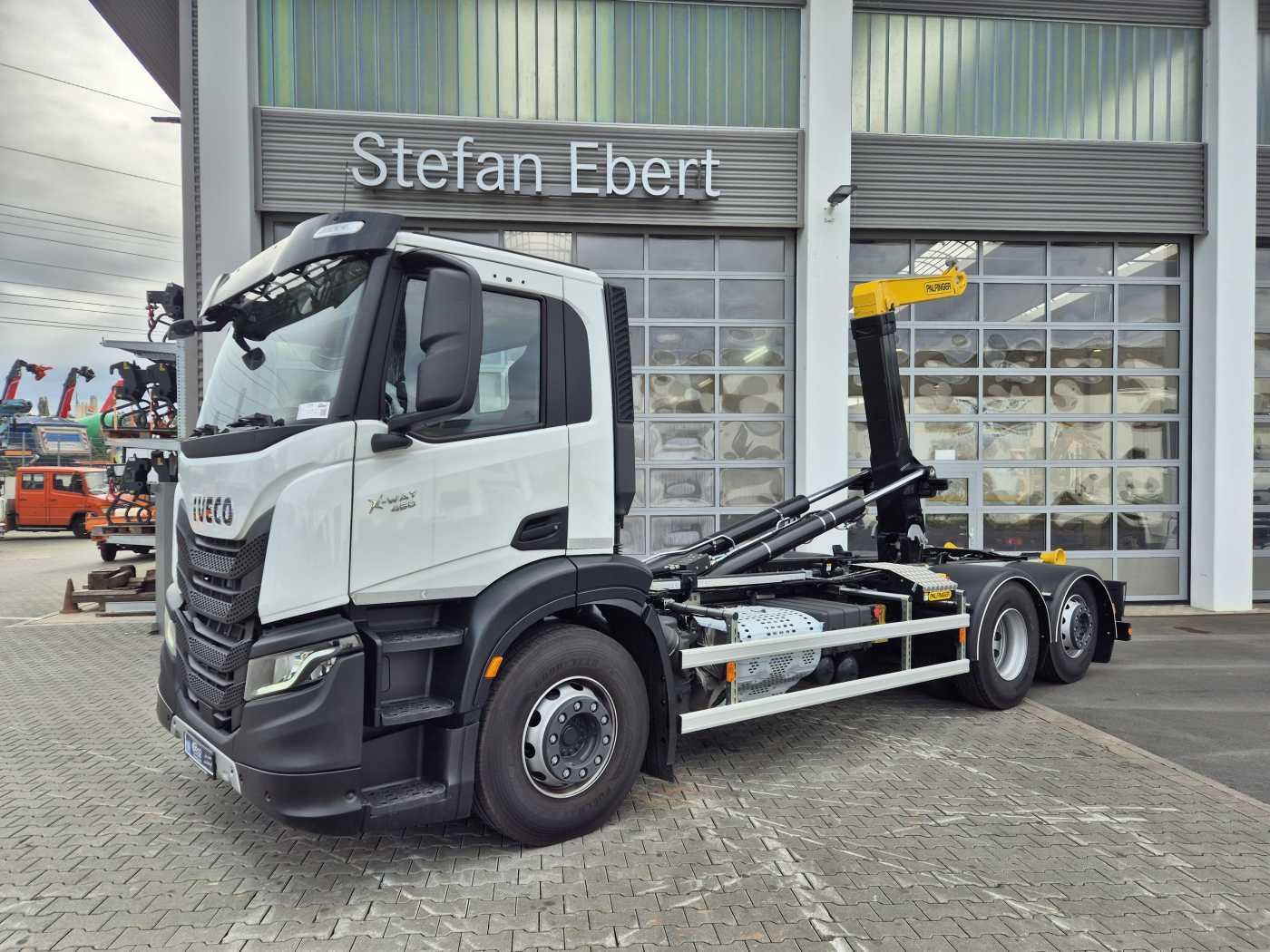 Fahrzeugabbildung Iveco X-Way AD280X46Y/PS ON 6x2 Palfinger PHT20SLD5