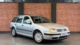 Volkswagen Golf 1.6 Special Variant KLIMA*SHZ*TÜV-NEU - Volkswagen Golf aus 2003: 1.6