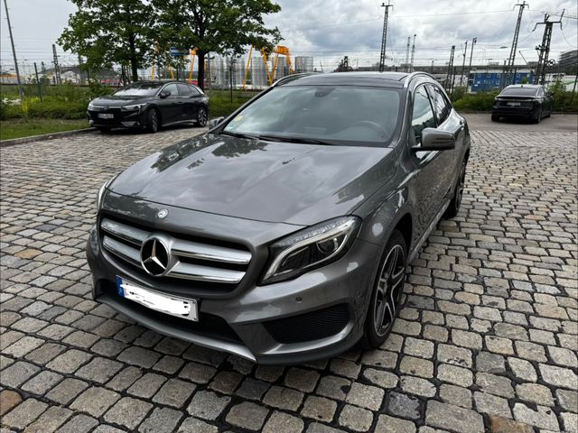 MERCEDES-BENZ GLA 220 CDI 4MATIC DCT AMG Line AMG Line
