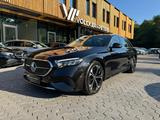 Mercedes-Benz E 220 d T +AVANTGARDE+PANO+DISTRONIC+AHK+LED+WIN - gebrauchte Mercedes-Benz E 220 aus dem Jahr 2024