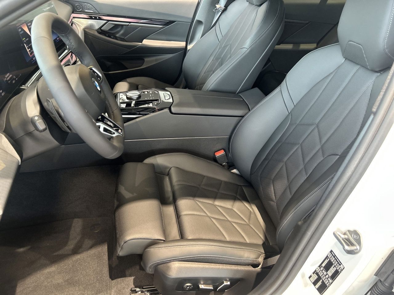 BMW 520 - Bild 11