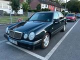 Mercedes-Benz Mercedes Benz E 280 LPG Autogas - Mercedes-Benz E 280 mit LPG-Antrieb