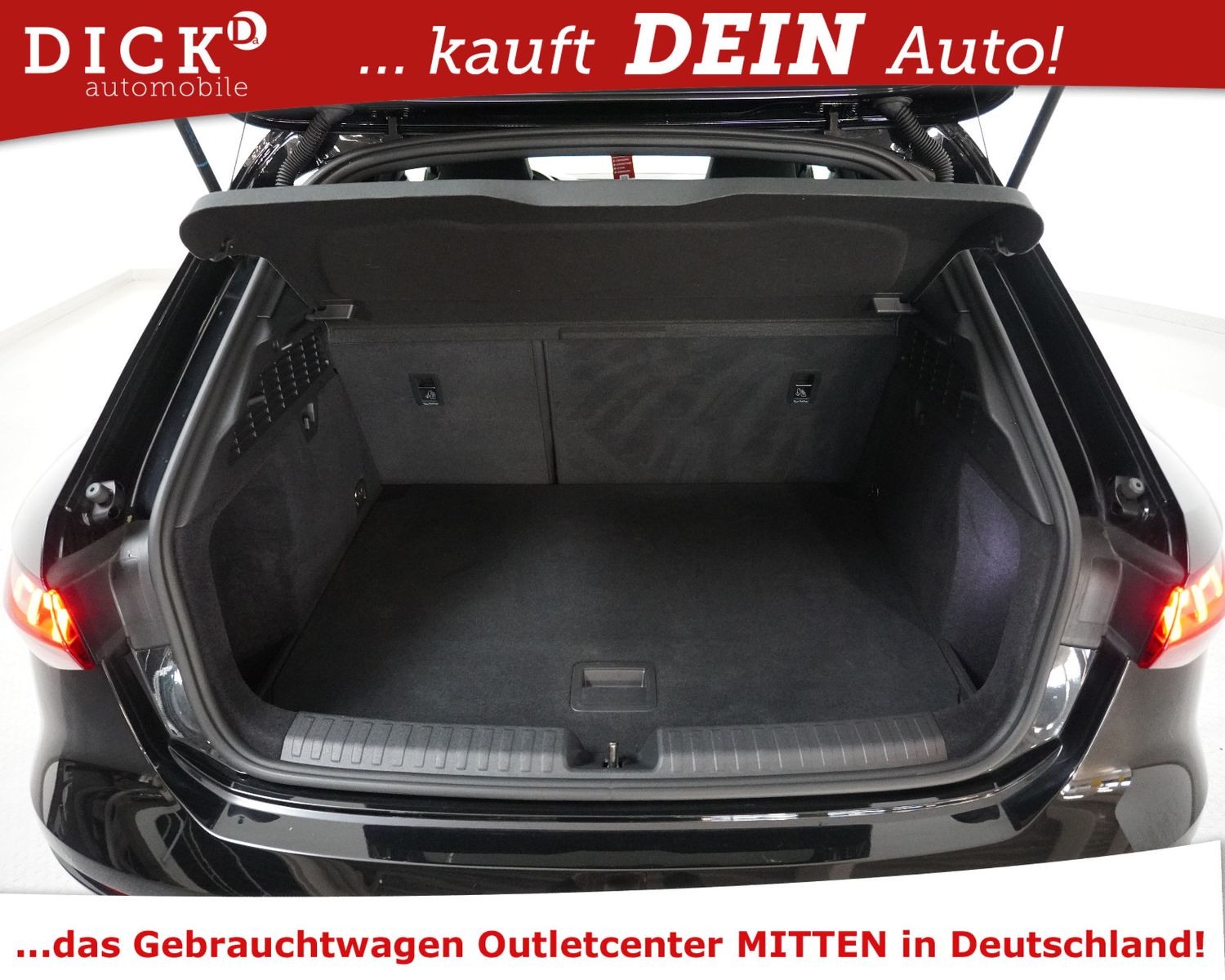 Fahrzeugabbildung Audi A3 SB 30d Edit One+S LINE SPORT+VIRTU+MATRIX+B&O