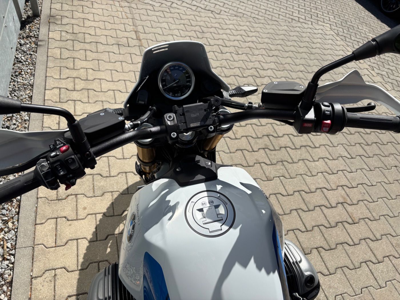 Fahrzeugabbildung BMW R 12 G/S Komfort-Paket Enduro-Paket Pro