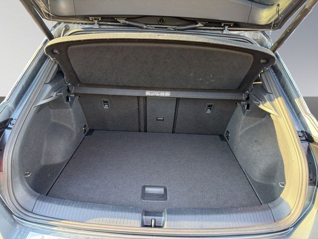 T-Roc 1.5 TSI Sport DSG SHZ NAVI AHK ACC AID LED