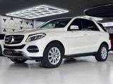 Mercedes-Benz GLE 350 SCHIEBEDACH/AHK/LEDER - Mercedes-Benz GLE 350 in Braunschweig