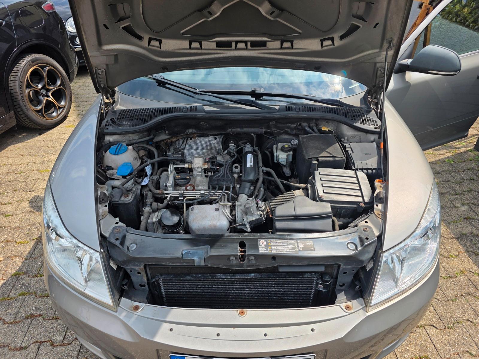 Skoda Octavia 2011 — photo 7