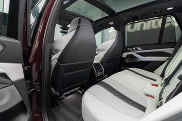 2023 BMW X5 M — миниатюра 36