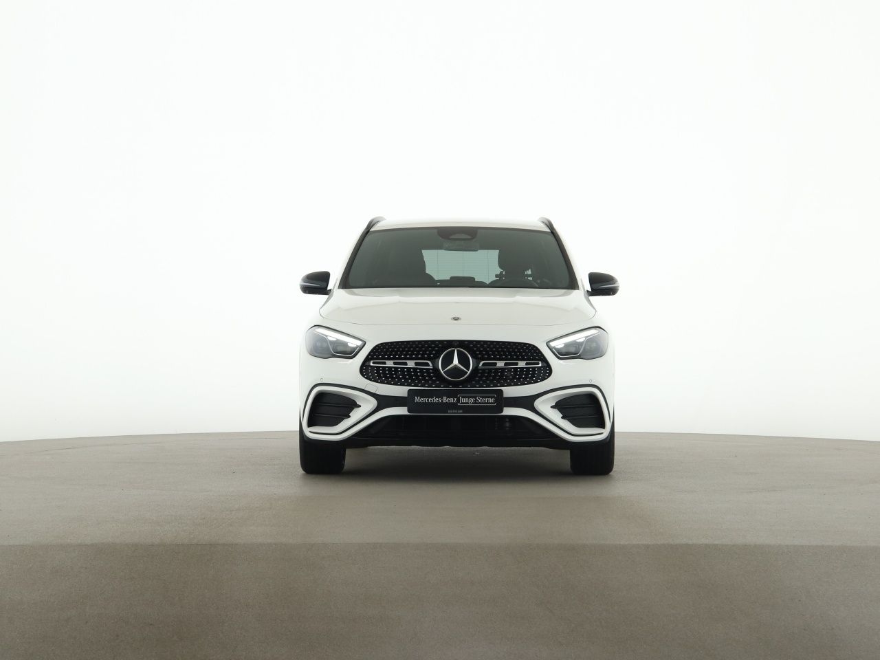 Mercedes-Benz GLA 180 Edition AMG AHK Distr. 360 Multibeam LED foto 3