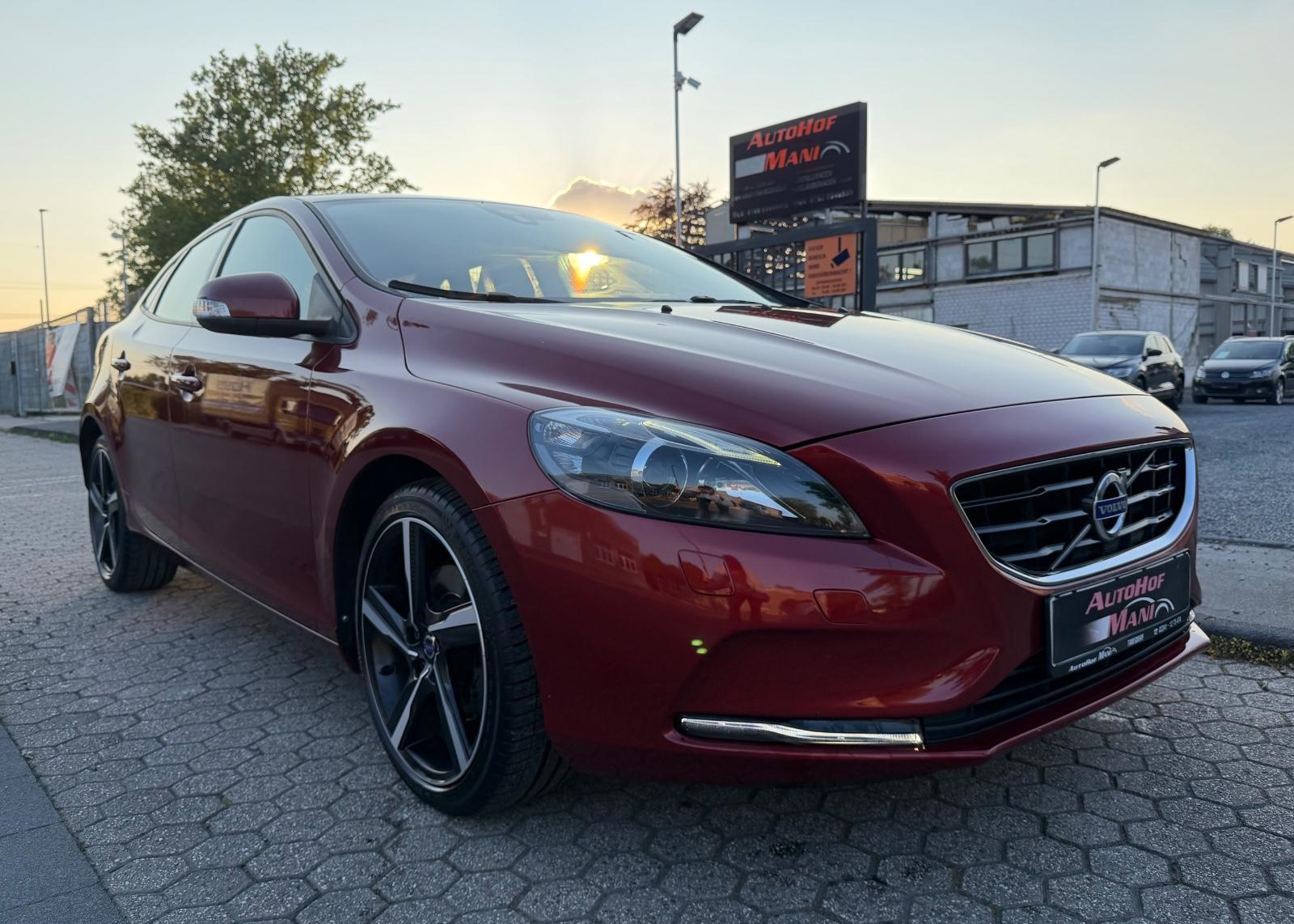 Volvo V40 You!/Automatik/AHK/Navi/Bi-Xenon