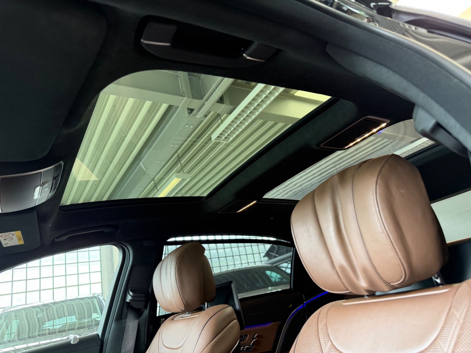 Fahrzeugabbildung Mercedes-Benz S 560 S Maybach Limousine 4Matic