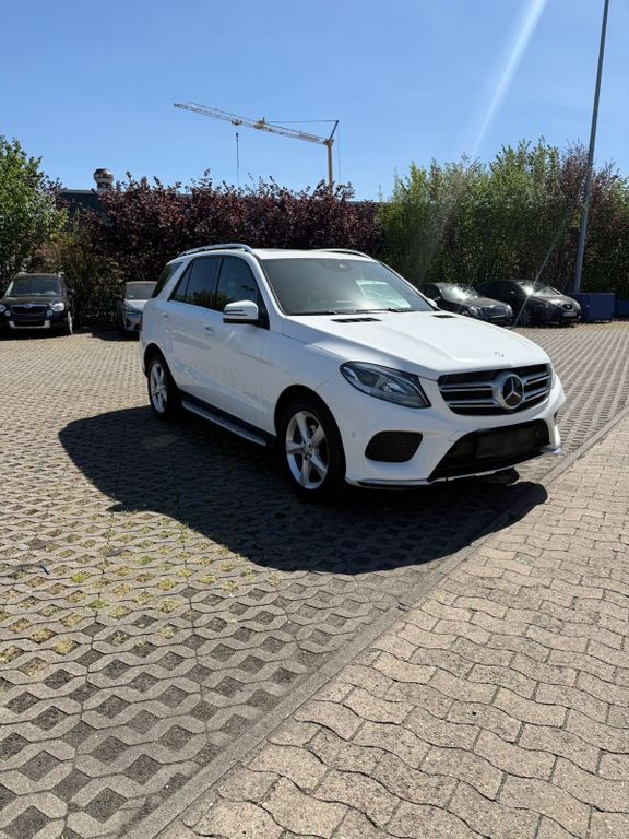 Image of Mercedes-Benz GLE 350
