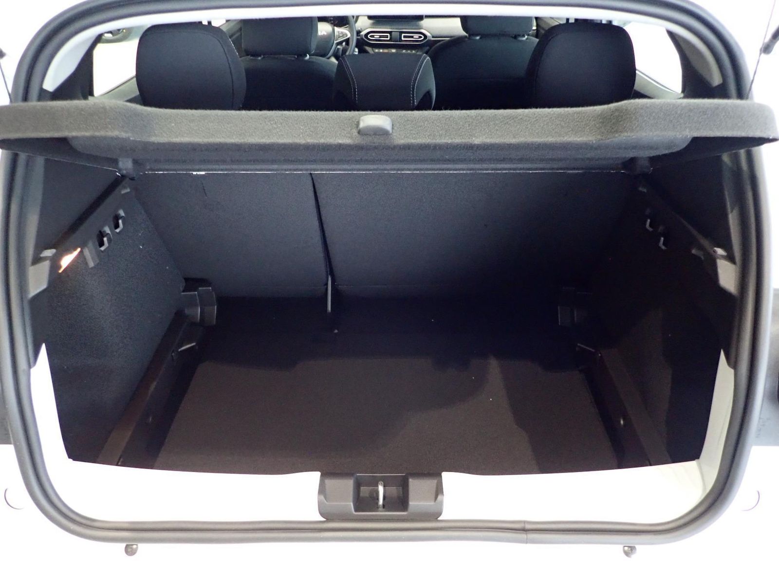 Fahrzeugabbildung Dacia Sandero JOURNEY TCe 90, RFK, EPH, KLIMAAUTOM.,BC