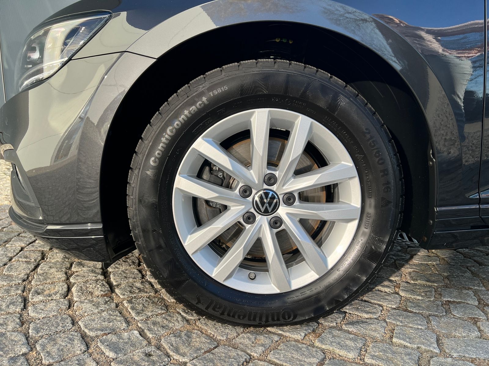 Fahrzeugabbildung Volkswagen Passat Variant Business 2.0 TDI DSG *AHK, LED, A