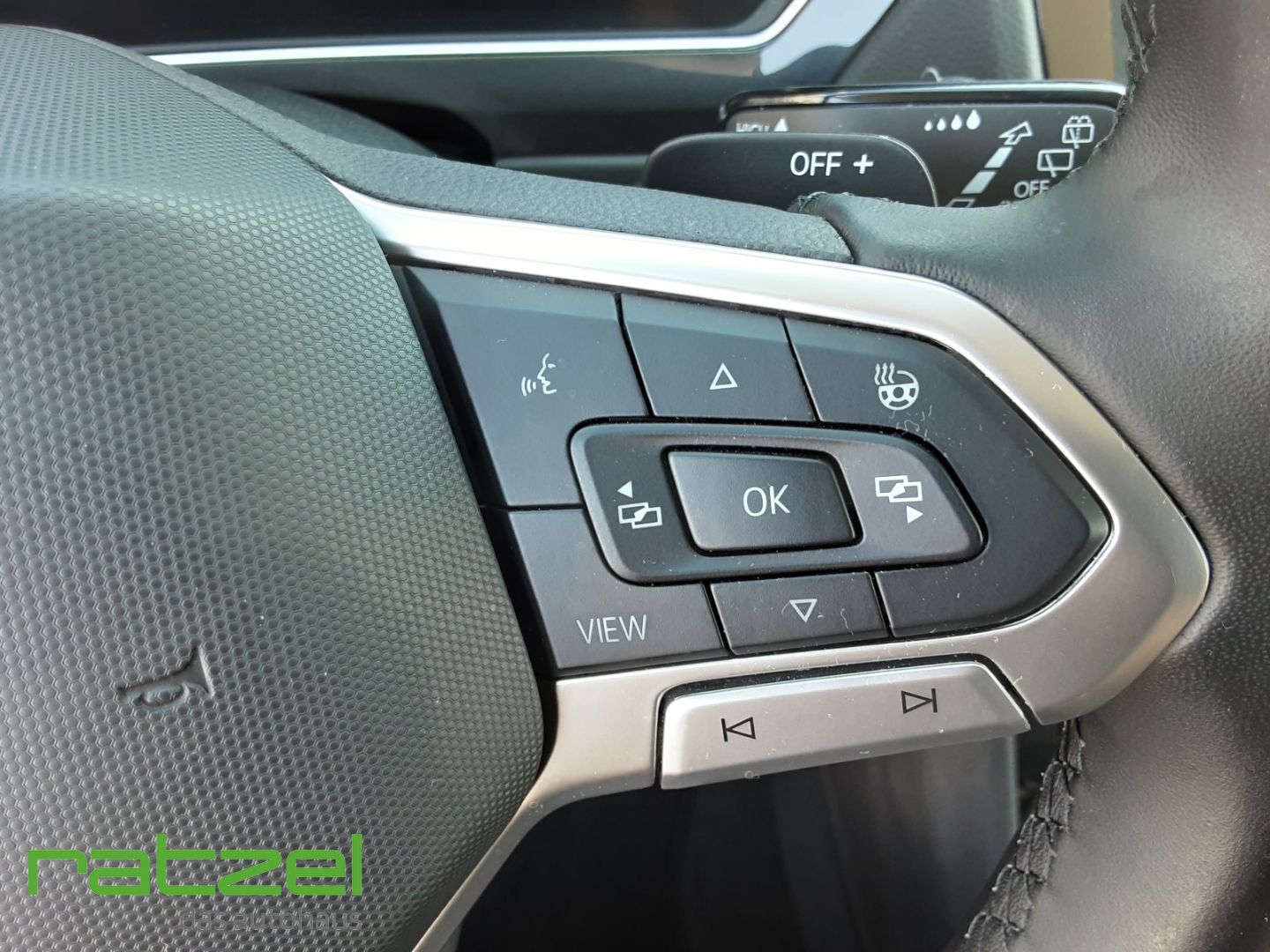 Fahrzeugabbildung Volkswagen Tiguan 4Motion Elegance 2.0 TDI 7-Gang-DSG