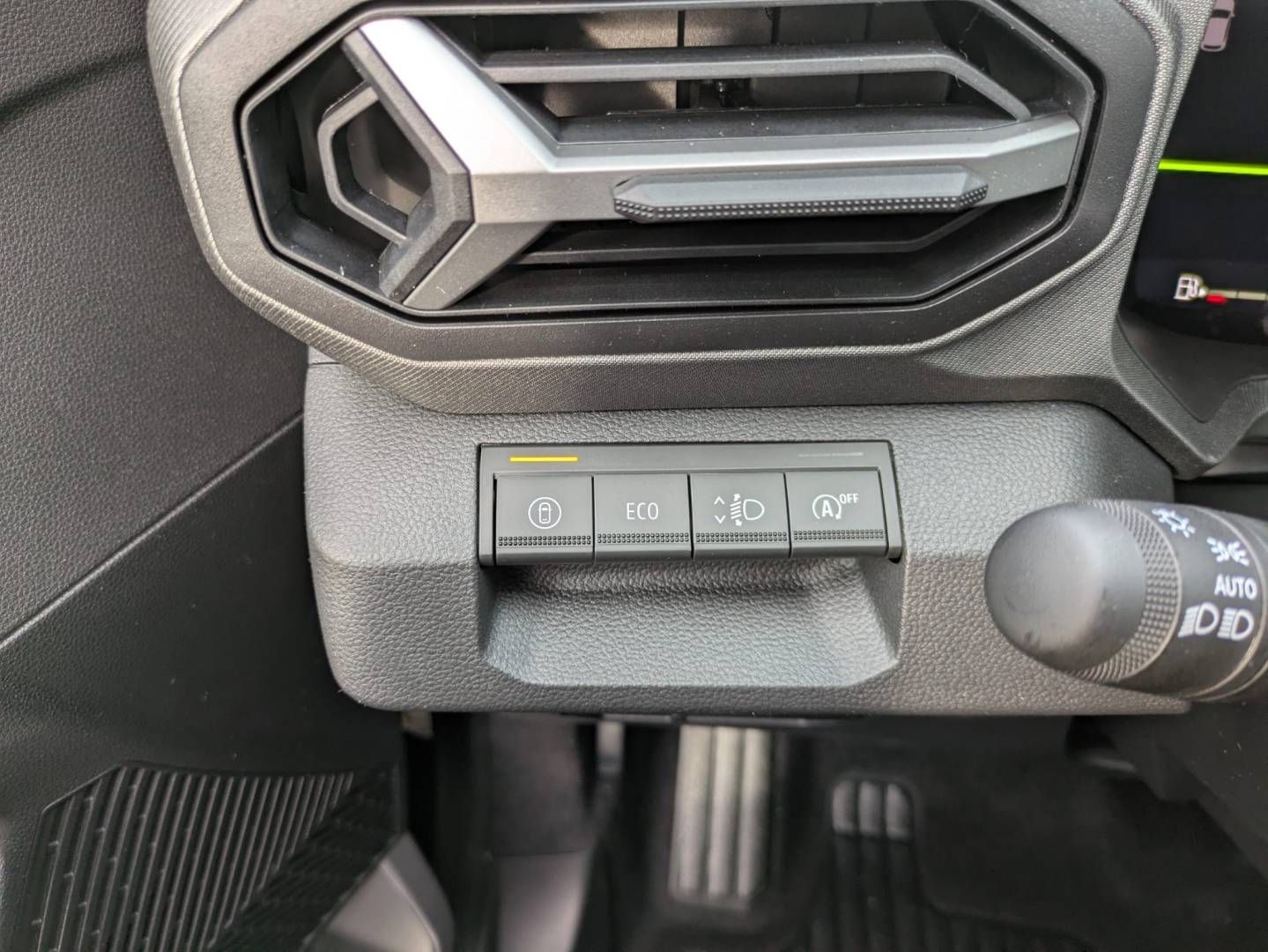 Fahrzeugabbildung Dacia Bigster Journey TCe 140