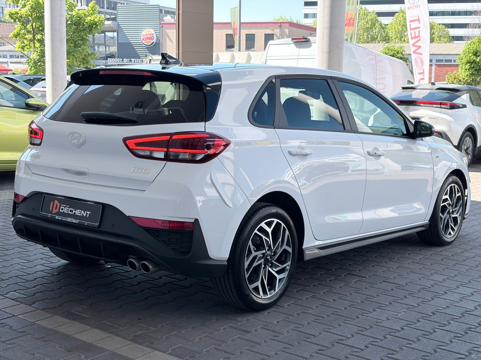 Fahrzeugabbildung Hyundai i30 1.6 T-GDI N Line Kamera,LED,Navi,Pano,SHZ,SD