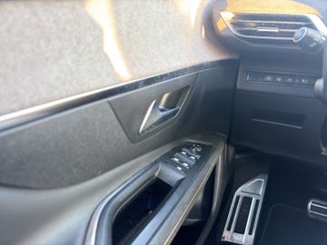 Peugeot 3008 300 GT 4 360+Kam.+KeyLess+LED+Massage+Navi