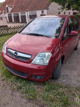 Opel Meriva 1.6 - - Opel Meriva mit Halbautomatikschaltung