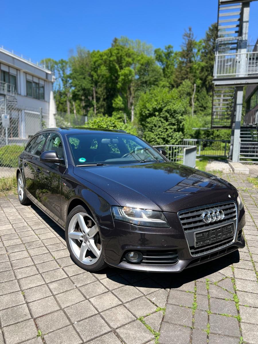 Audi A4 Avant S line Sportpaket / plus