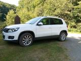 Volkswagen VW Tiguan Sport& Style TDI  blue motion - Volkswagen Tiguan aus 2011: TDI