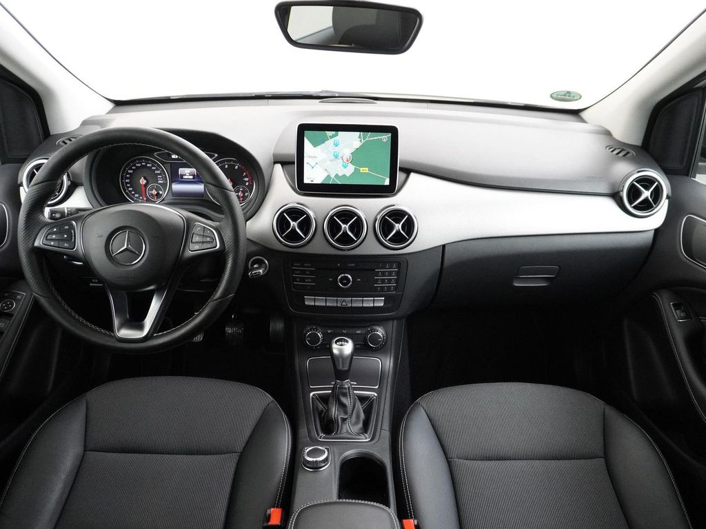 Mercedes-Benz B 180 Ambition Facelift AHK Led navi
