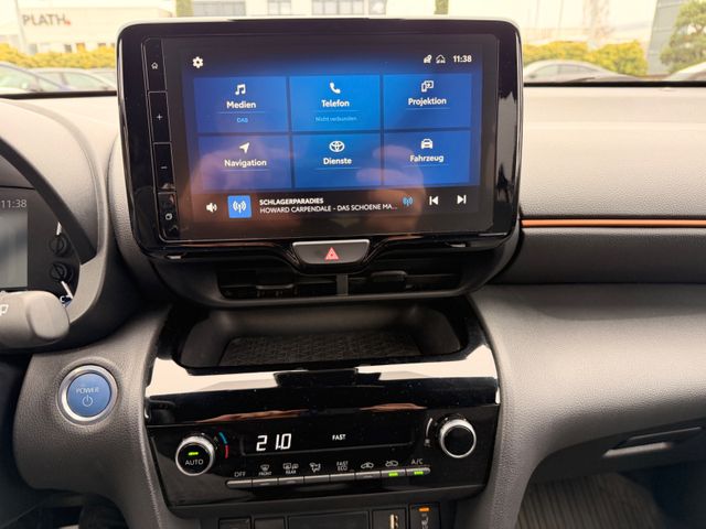 Toyota Yaris Cross Hybrid FWD Spicy Edition + Bear Lock