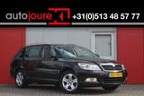 Skoda Octavia kombi 1.4 TSI Greentech Elegance | Origi - Skoda Octavia aus 2012 mit Benzin-Antrieb: Kombi, 1.4