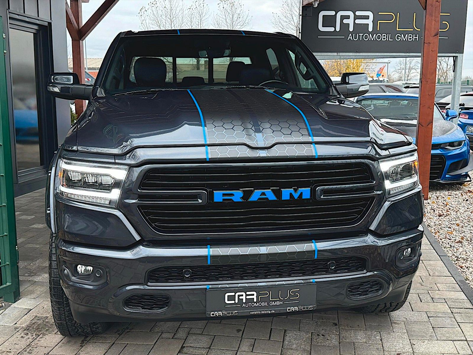 Fahrzeugabbildung Dodge RAM 5.7 V8 HEMI NightEdition Offroad 4x4 eTorque