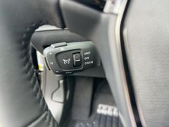 Foto Nummer 13: PEUGEOT 2008