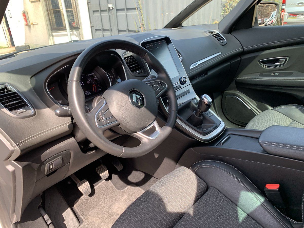 Renault Grand Scenic - Bild 10