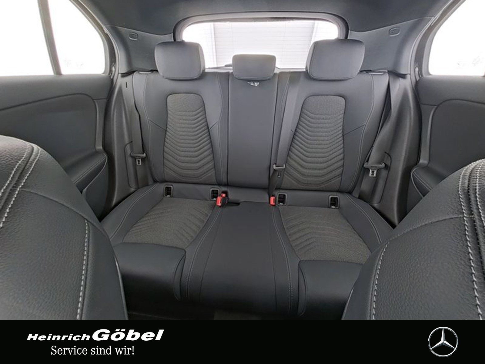 Fahrzeugabbildung Mercedes-Benz A 200 PROGRESSIVE+KAMERA+LED+CARPLAY+SPIEGELP