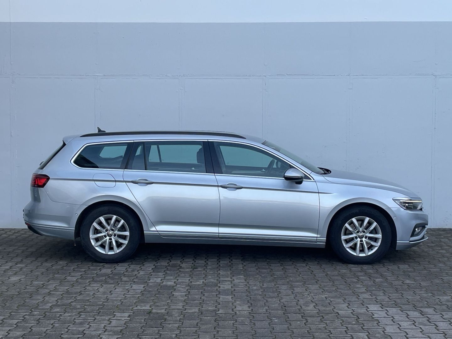 Passat 2.0 TDI DSG Business AHK/Kamera/IQ.Light