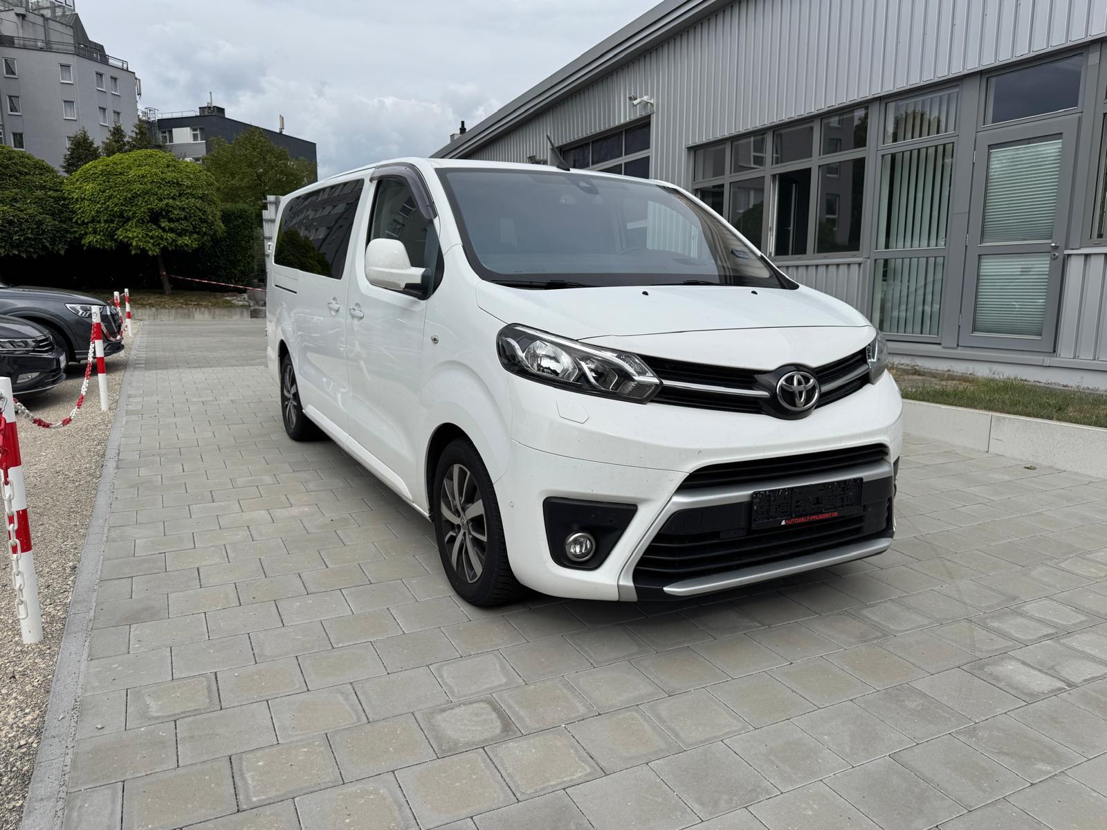 Toyota Proace L2 Shuttle Comfort