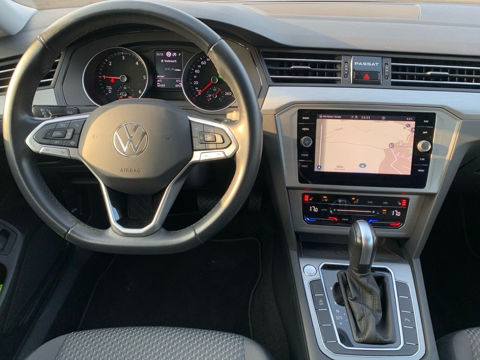 Volkswagen Passat Variant - Bild 11