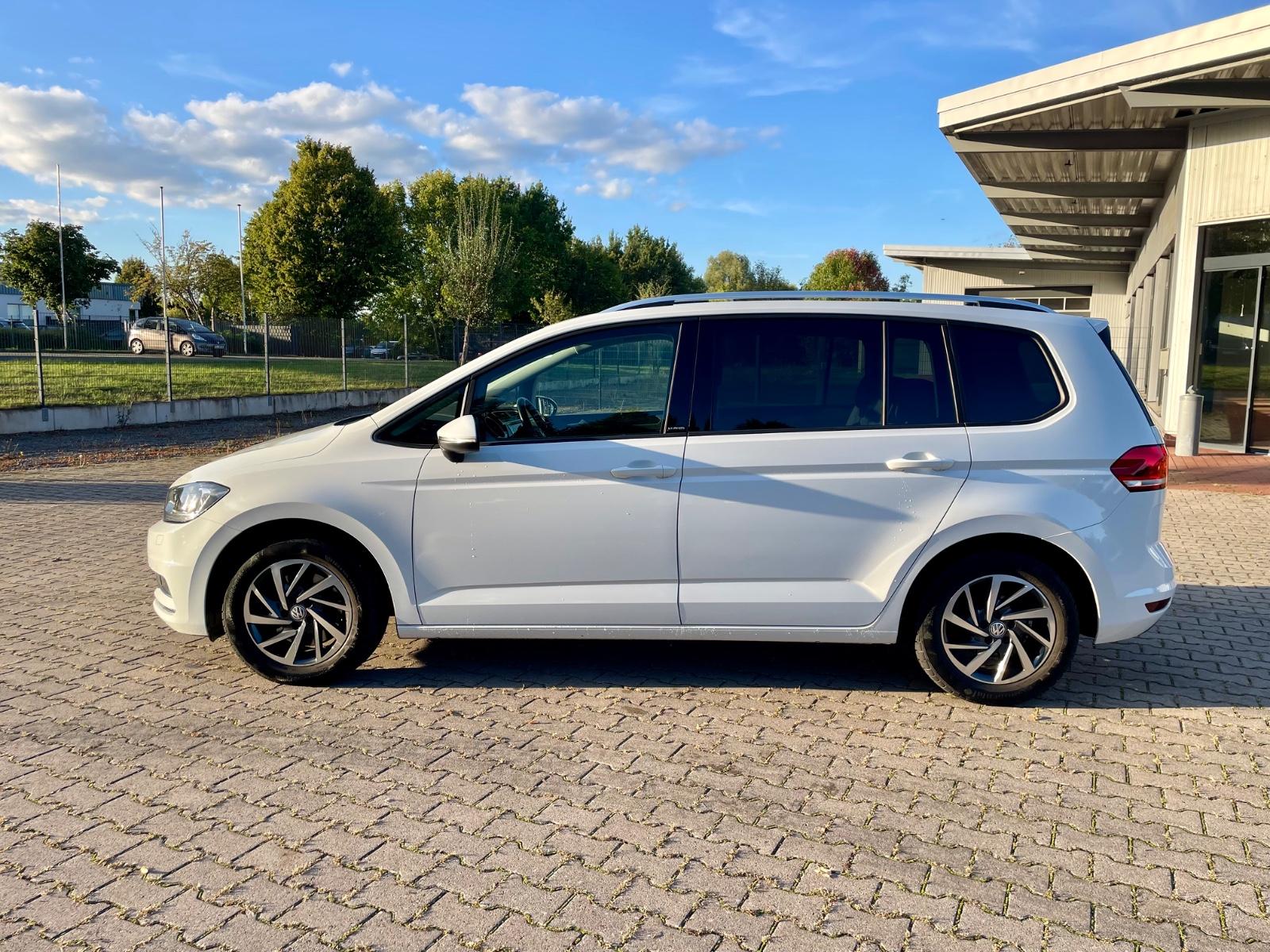 Volkswagen Touran 1.5 TSI DSG UNITED / AU+HU Neu, миниатюра 2