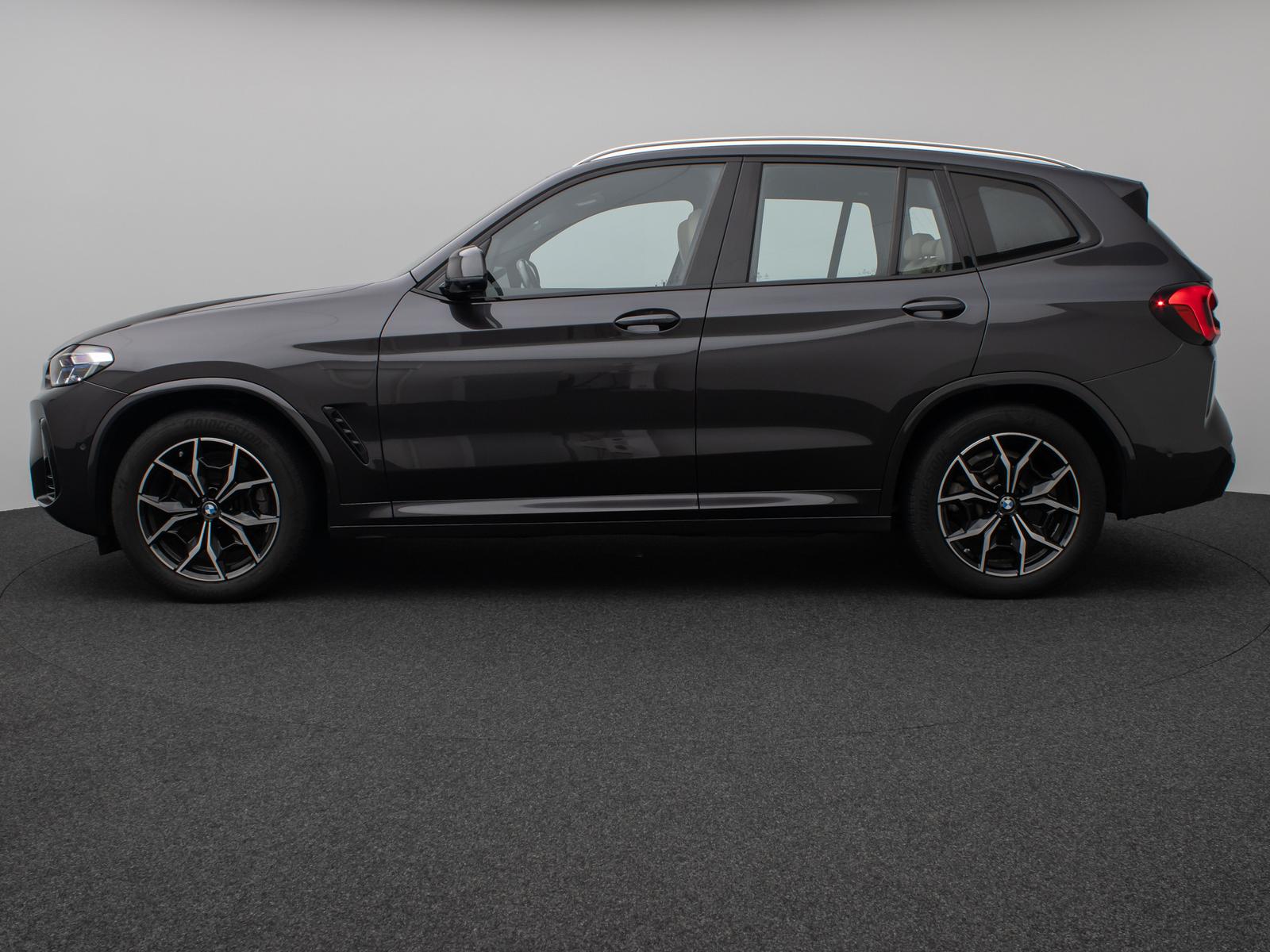 BMW X3 xD20d M Sport Laser Panorama 360°HUD DAB 19", миниатюра 11