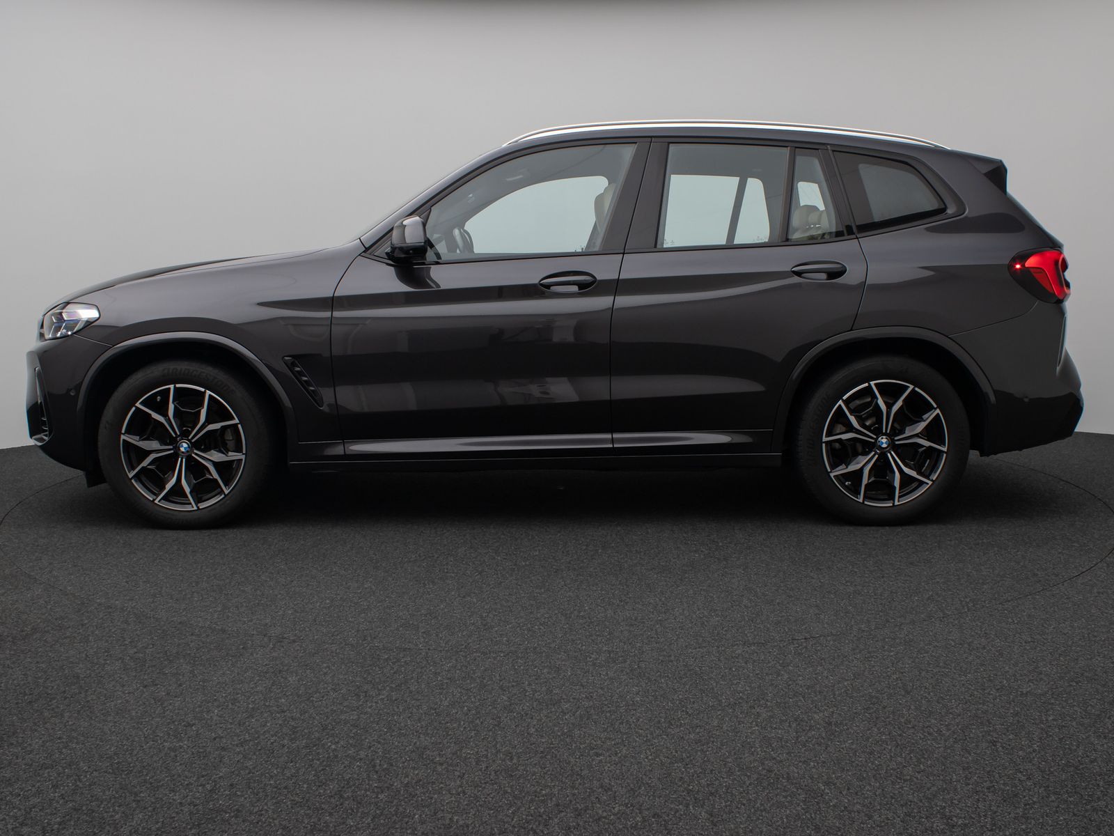 Fahrzeugabbildung BMW X3 xD20d  M Sport Laser Panorama 360°HUD DAB 19"