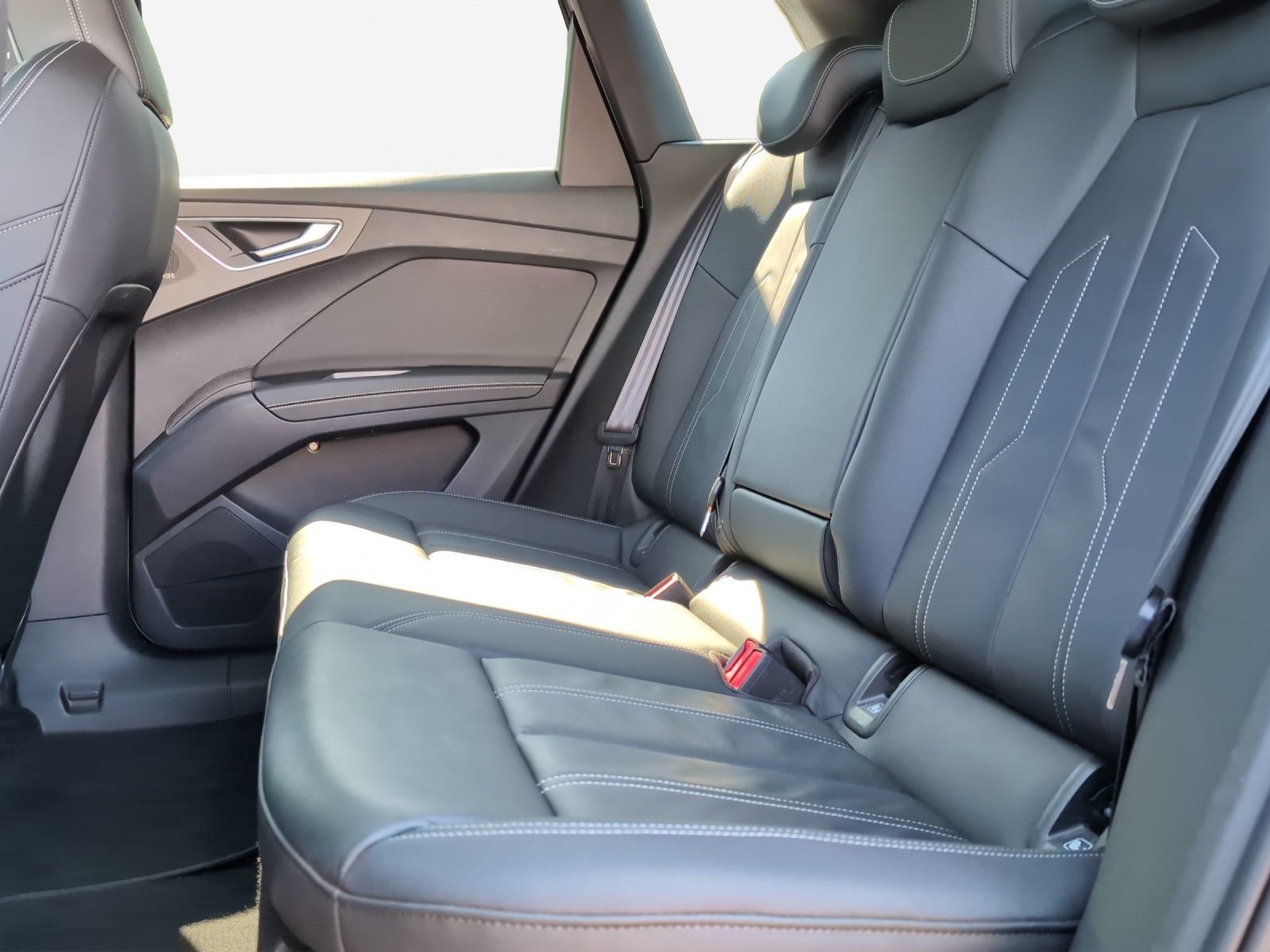 Audi Q4 e-tron - Bild 16